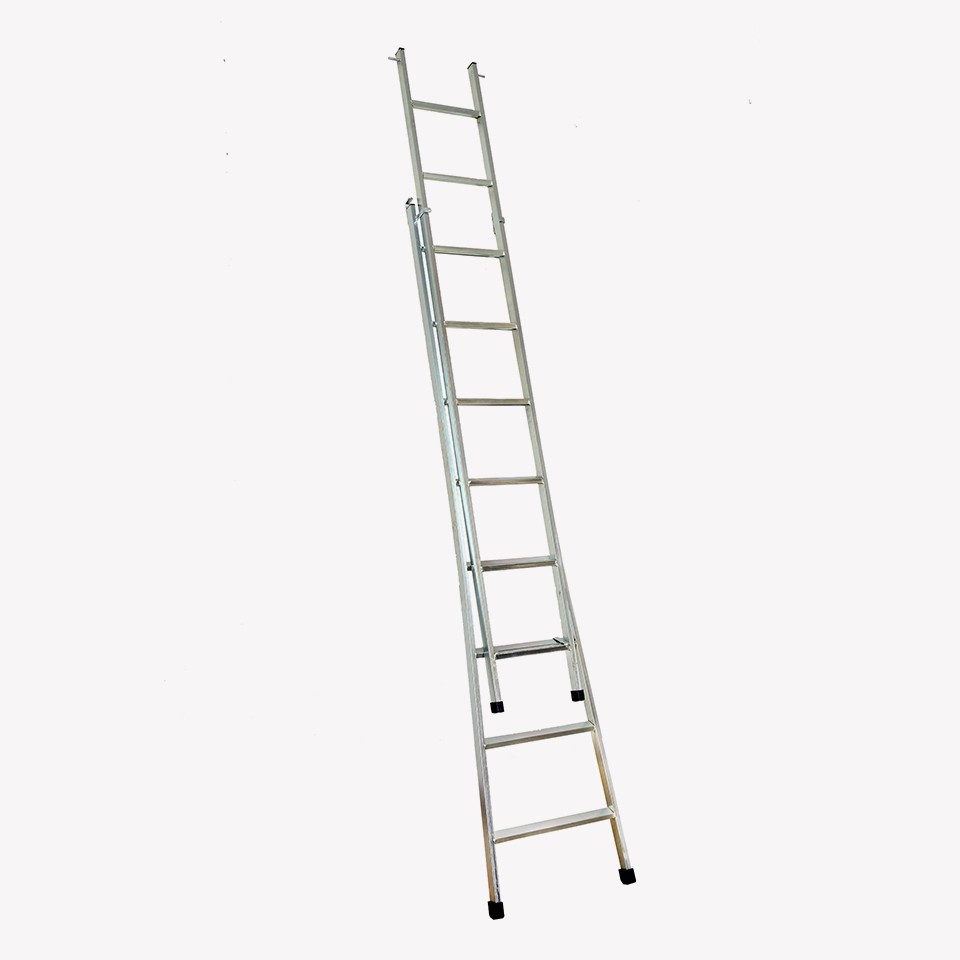 Escada articulada e expansível com 8 degraus