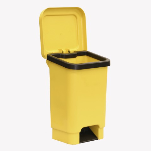 Lixeira quadrada 25 Litros com pedal plástico LP