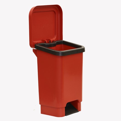 Lixeira quadrada 25 Litros com pedal plástico LP